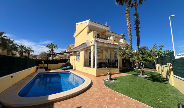 Villa - Odsprzedaż - Orihuela Costa - Costa Blanca