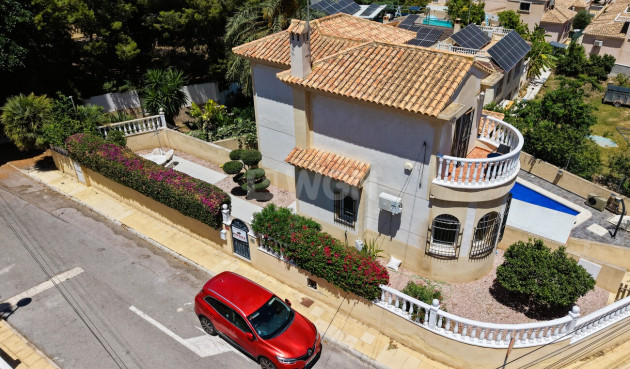 Villa - Odsprzedaż - Orihuela Costa - Costa Blanca