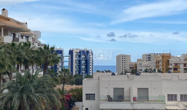 Villa - Odsprzedaż - Orihuela Costa - Punta Prima