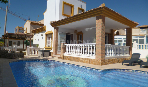 Villa - Odsprzedaż - Pilar de la Horadada - Costa Blanca