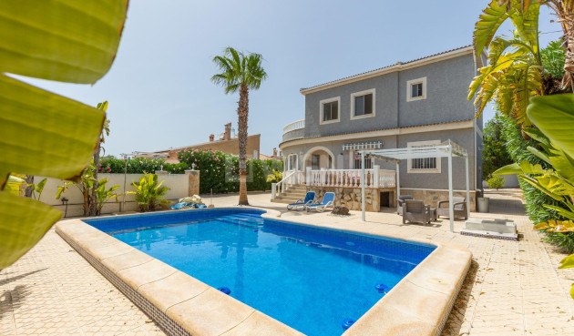 Villa - Odsprzedaż - San Fulgencio - Urb. La Marina