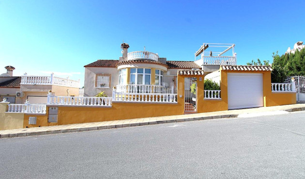 Villa - Odsprzedaż - San Miguel de Salinas - Inland
