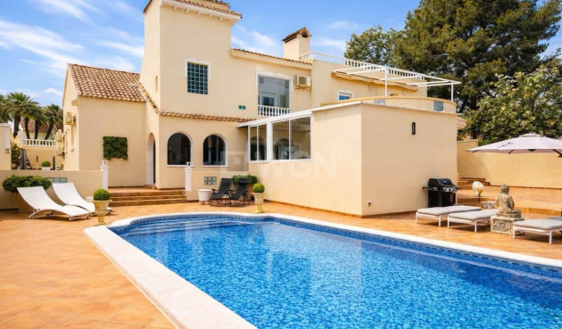 Villa - Odsprzedaż - San Miguel de Salinas - Inland