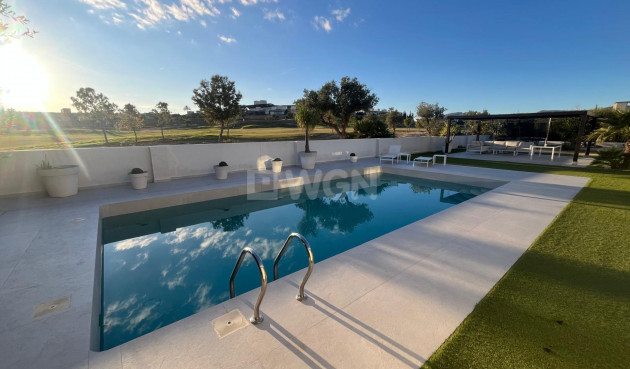 Villa - Odsprzedaż - Sucina - Inland