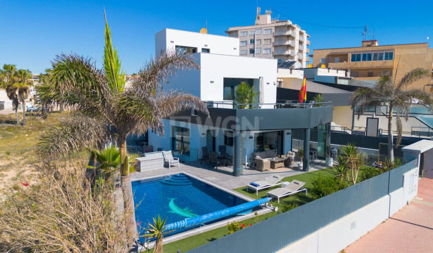 Villa - Odsprzedaż - Torrevieja - 78922