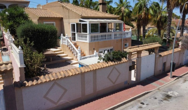 Villa - Odsprzedaż - Torrevieja - Costa Blanca