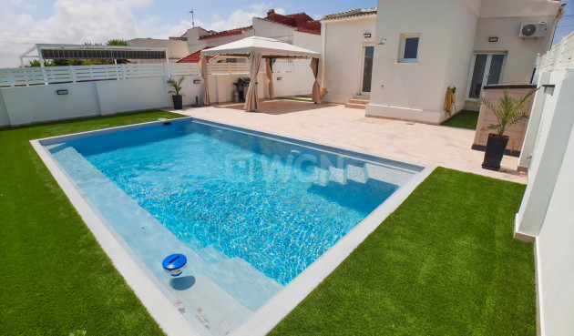 Villa - Odsprzedaż - Torrevieja - Costa Blanca