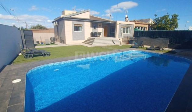 Villa - Odsprzedaż - Torrevieja - Costa Blanca