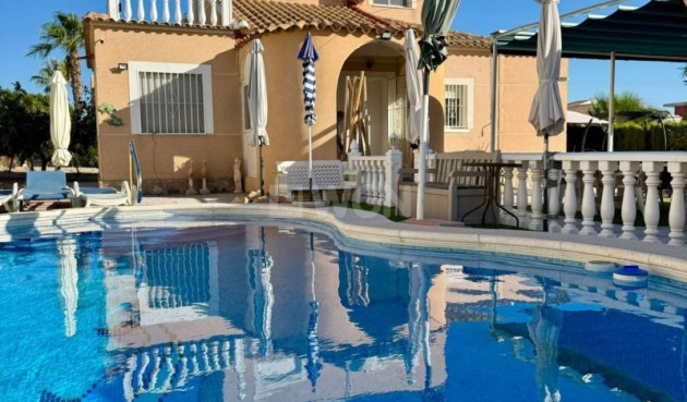 Villa - Odsprzedaż - Torrevieja - Costa Blanca