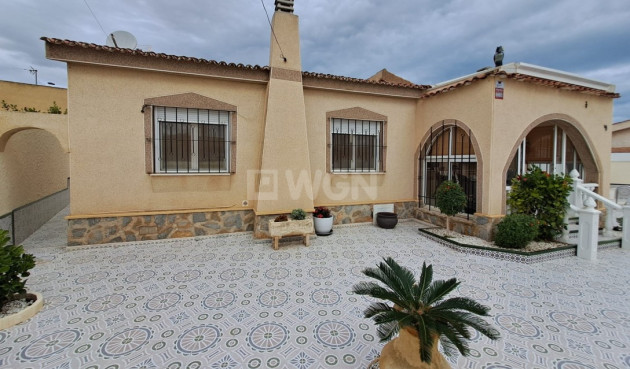 Villa - Odsprzedaż - Torrevieja - Costa Blanca