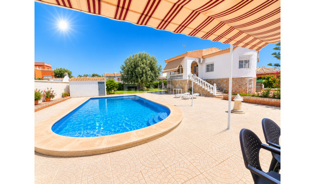 Villa - Odsprzedaż - Torrevieja - Costa Blanca