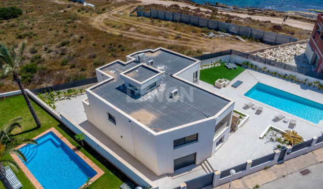 Villa - Odsprzedaż - Torrevieja - La Veleta