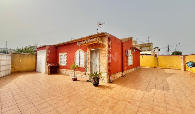 Villa - Odsprzedaż - Torrevieja - Los Balcones - Los Altos del Edén