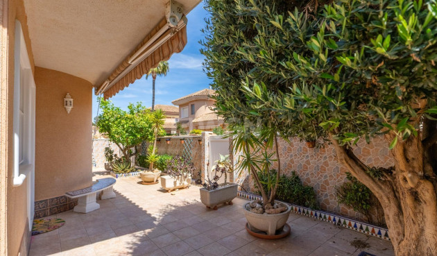 Villa - Odsprzedaż - Torrevieja - Los Balcones - Los Altos del Edén
