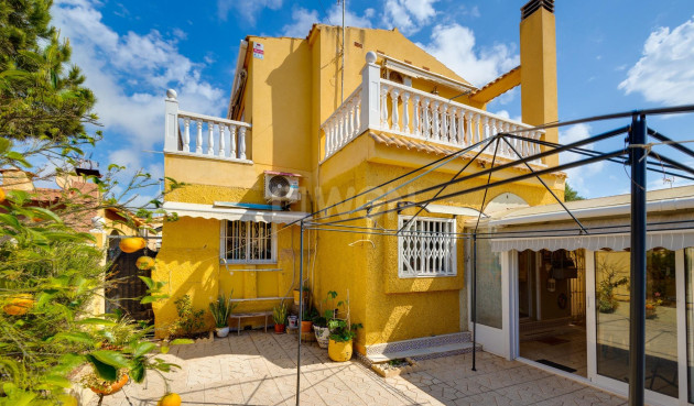 Villa - Odsprzedaż - Torrevieja - Playa de los Locos