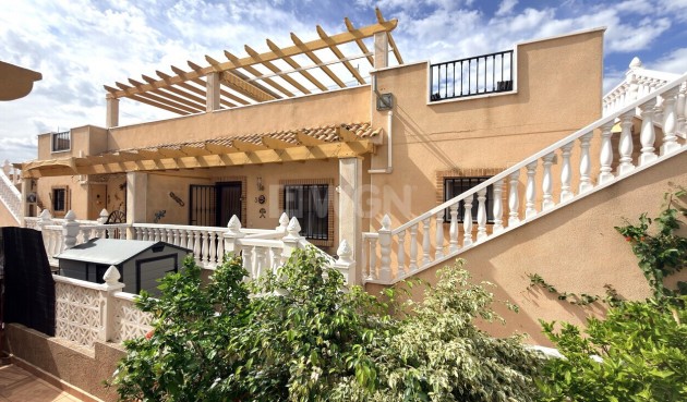 Villa - Odsprzedaż - Villamartin - Costa Blanca