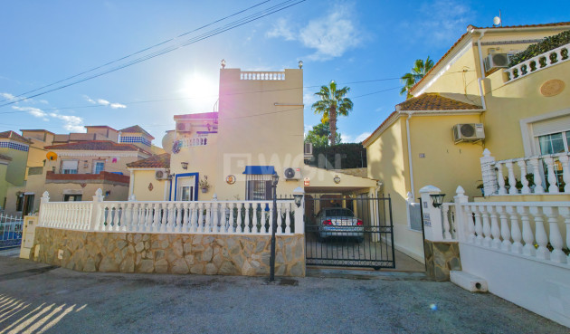 Villa - Odsprzedaż - Villamartin - Costa Blanca