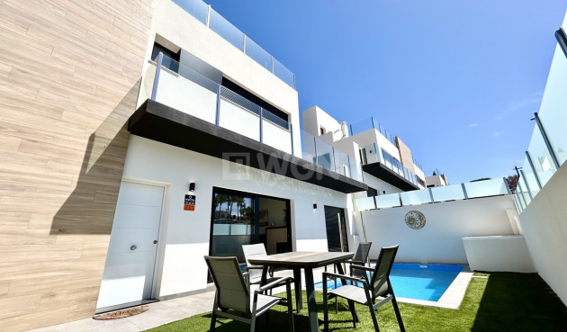 Villa - Odsprzedaż - Villamartin - Costa Blanca