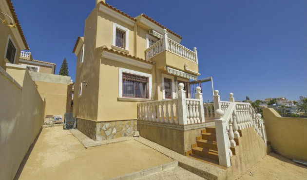 Villa - Odsprzedaż - Villamartin - Costa Blanca