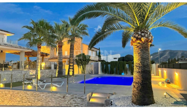 Villa - Resale - Alfas del Pí - Costa Blanca