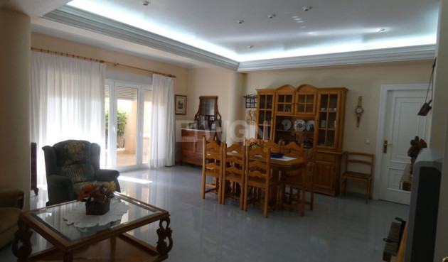 Villa - Resale - Almoradí - 56309