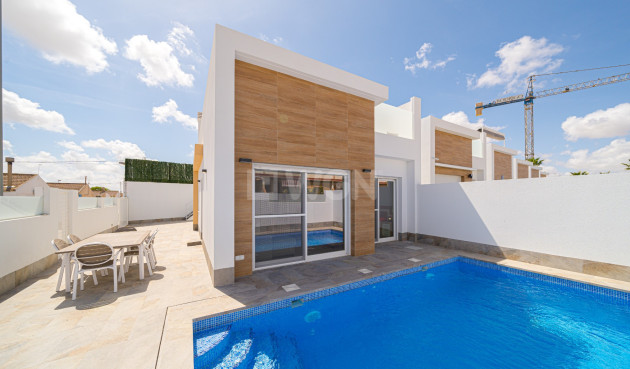 Villa - Resale - Avileses - 90750