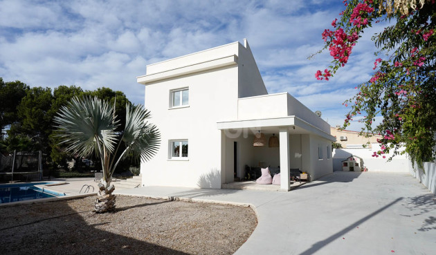 Villa - Resale - Ciudad Quesada - Costa Blanca