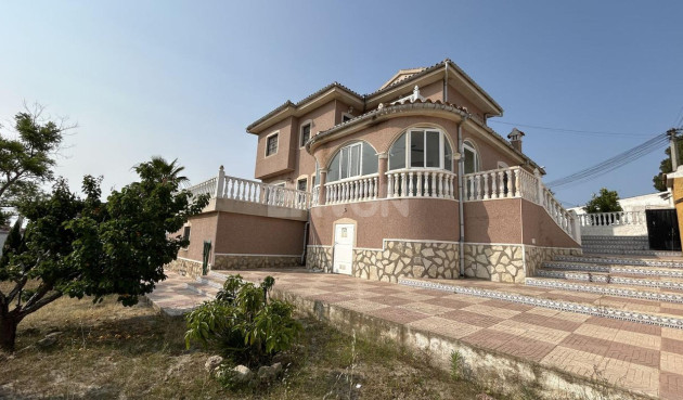 Villa - Resale - Ciudad Quesada - Costa Blanca