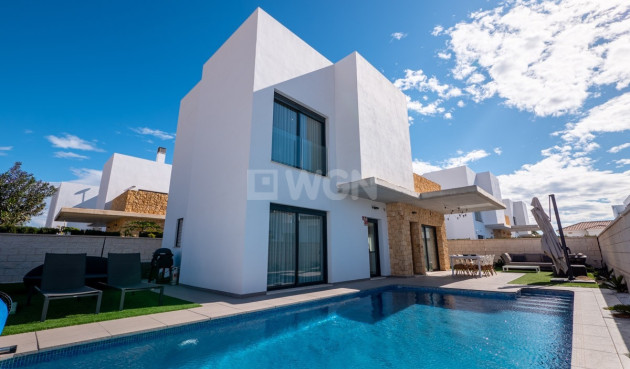 Villa - Resale - Ciudad Quesada - Costa Blanca