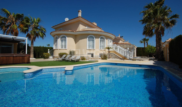 Villa - Resale - Ciudad Quesada - Costa Blanca