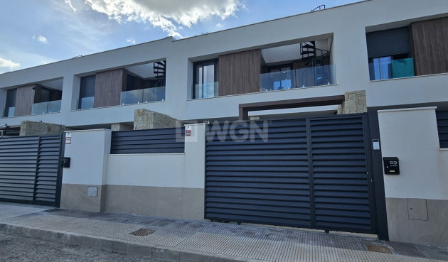 Villa - Resale - Dolores - Sector 4