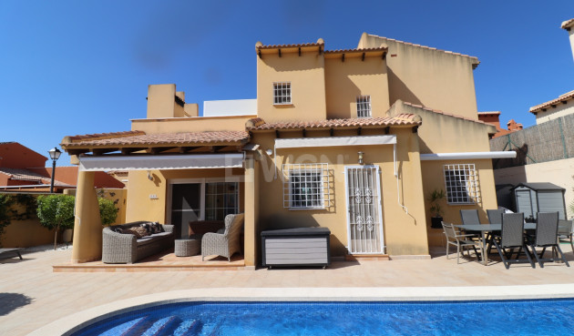 Villa - Resale - Fortuna - Inland