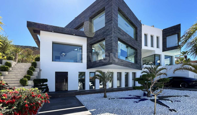 Villa - Resale - Jávea - 25603