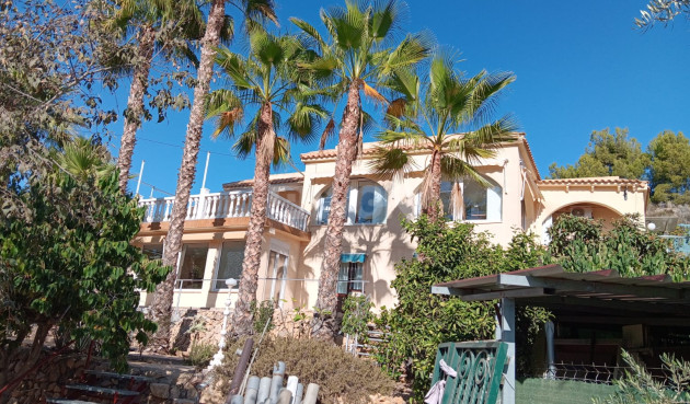 Villa - Resale - La Nucía - 70098