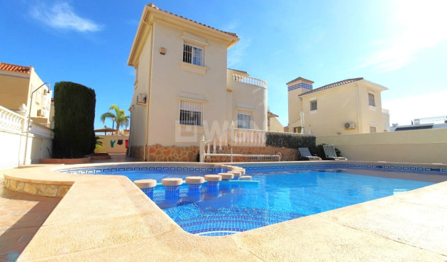 Villa - Resale - La Zenia - 58438