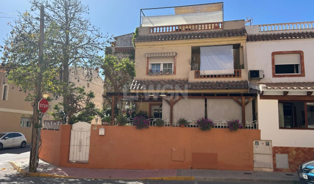 Villa - Resale - Los Montesinos - 50536