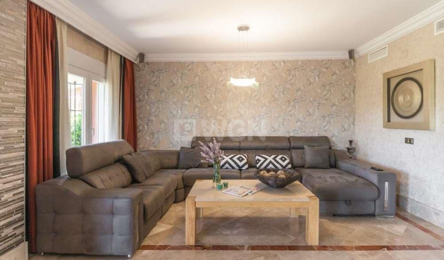 Villa - Resale - Marbella - Santa Clara