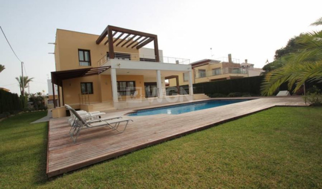 Villa - Resale - Orihuela Costa - 82166