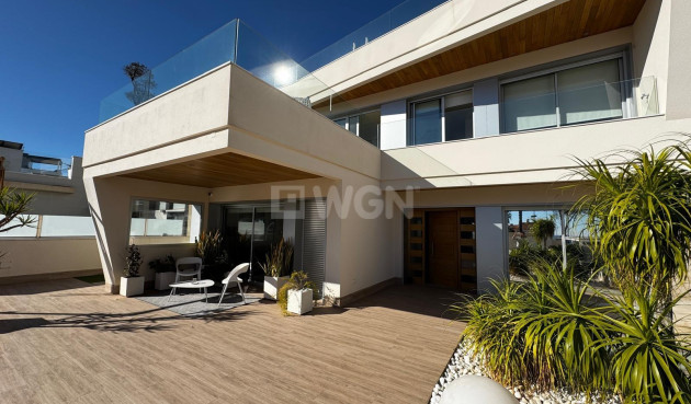 Villa - Resale - Orihuela Costa - Campoamor