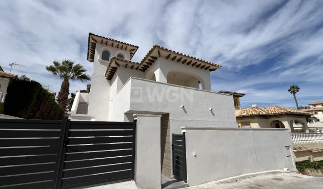 Villa - Resale - Orihuela Costa - Costa Blanca