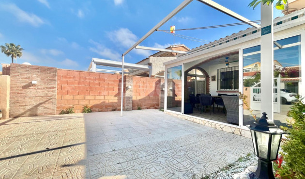 Villa - Resale - Orihuela Costa - Los Almendros-la Florida