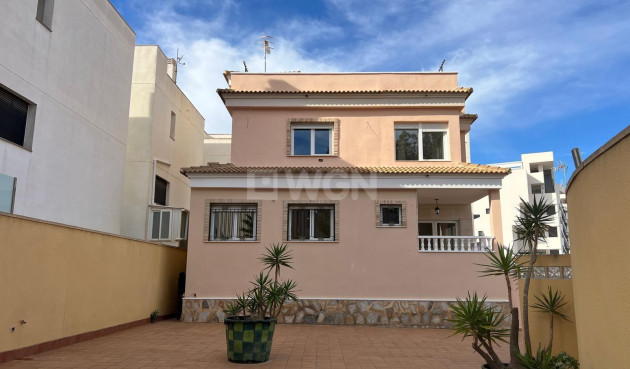 Villa - Resale - Orihuela Costa - Villamartín-las Filipinas