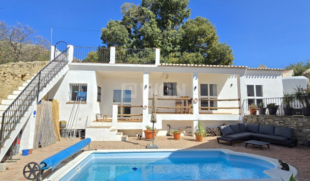Villa - Resale - Periana - Inland