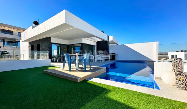 Villa - Resale - Rojales - 92271