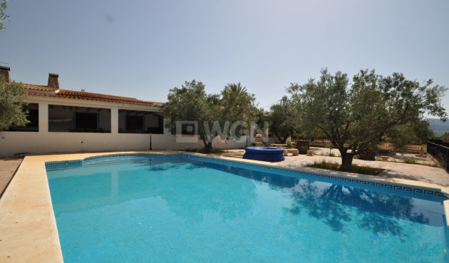 Villa - Resale - Sax - 39388