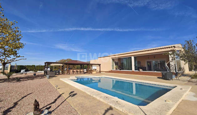 Villa - Resale - Sax - Inland