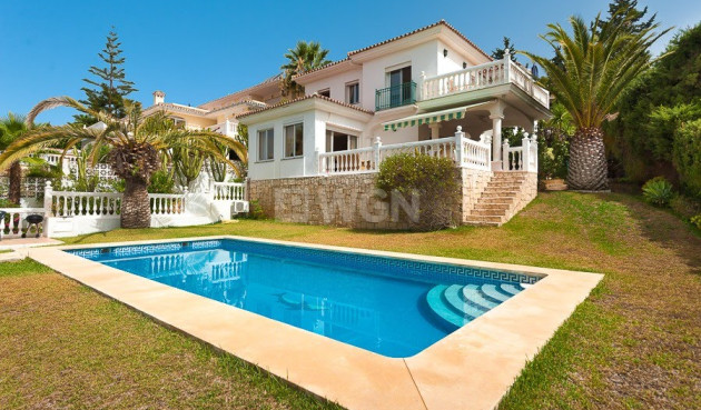 Villa - Resale - Sierrezuela - Inland