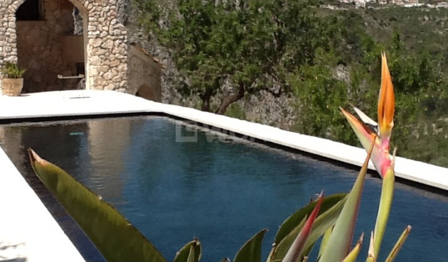 Villa - Resale - Tárbena - Inland