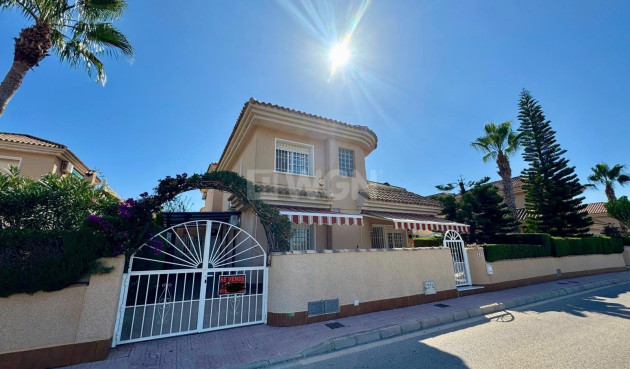 Villa - Resale - Torrevieja - Costa Blanca