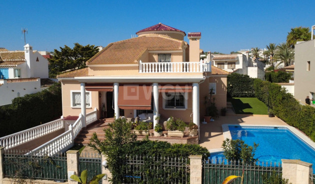 Villa - Resale - Torrevieja - Costa Blanca
